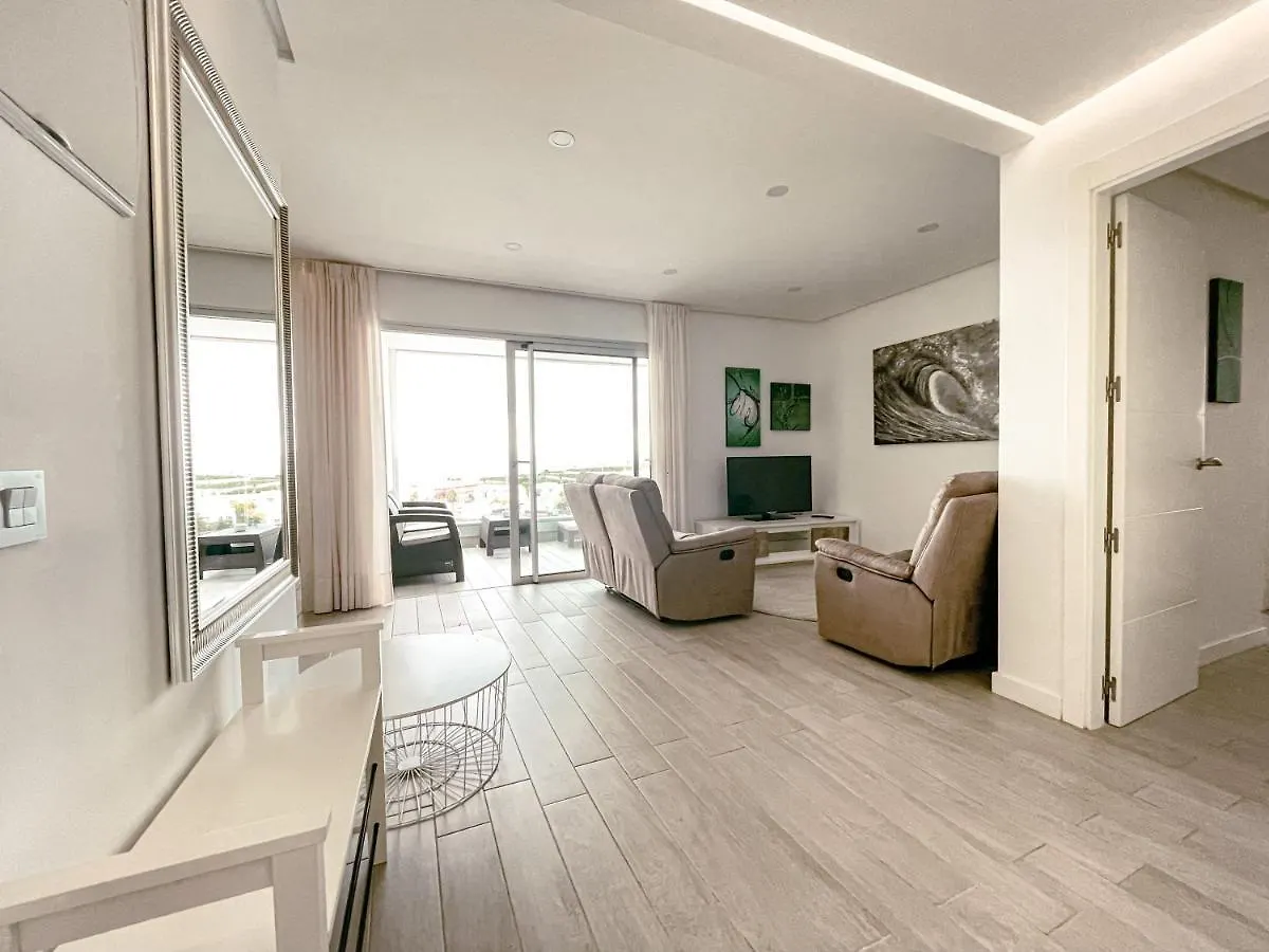 3-Bed Flat , Ocean Garden , Heated Pool & Parking, Pp207 Apartment Costa Adeje  0*, Costa Adeje (Tenerife)