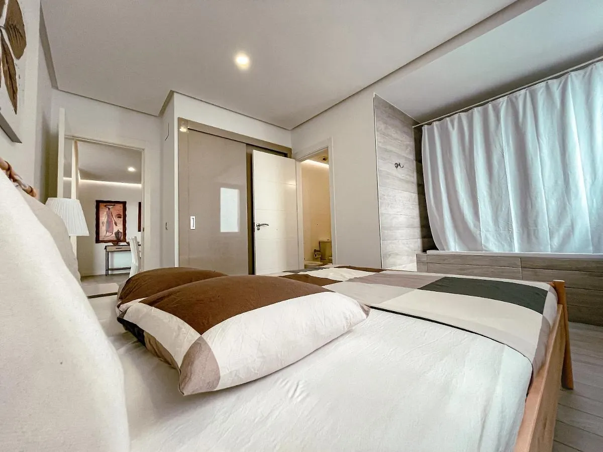 3-Bed Flat , Ocean Garden , Heated Pool & Parking, Pp207 Apartment Costa Adeje